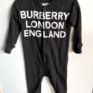 Authentic Burberry onesie 6-9m with matching hat